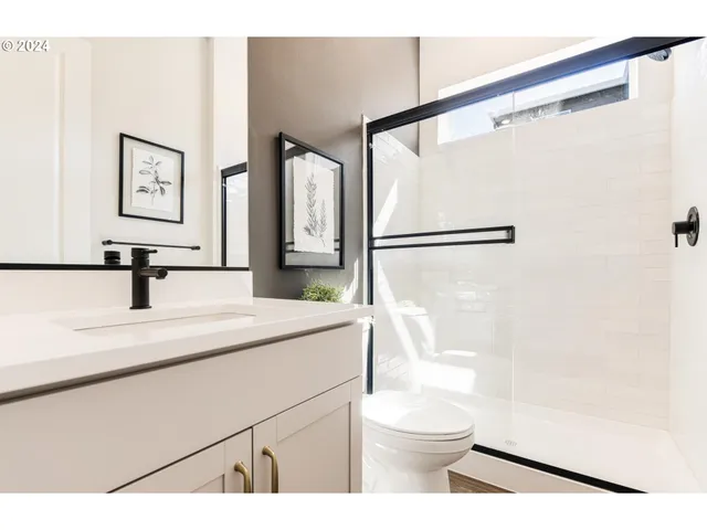 $984,570 | 3565 West 4th Street, Washougal, WA 98671