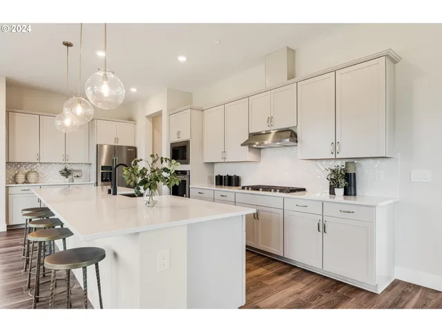 $984,570 | 3565 West 4th Street, Washougal, WA 98671