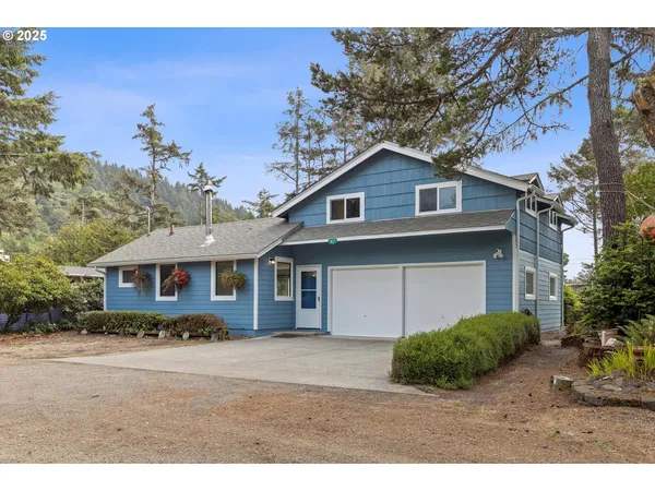 $524,900 | 5825 Roma Avenue, Cloverdale, OR 97112