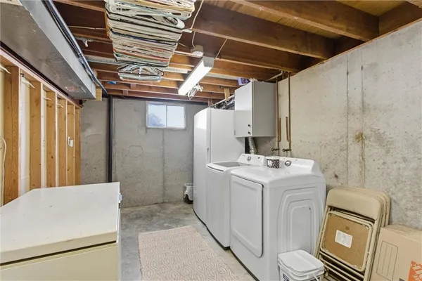 $360,000 | 308 Southeast Colony Drive, Lee's Summit, MO 64063