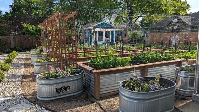 $399,999 | 308 Southeast Colony Drive, Lee's Summit, MO 64063