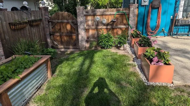 $399,999 | 308 Southeast Colony Drive, Lee's Summit, MO 64063