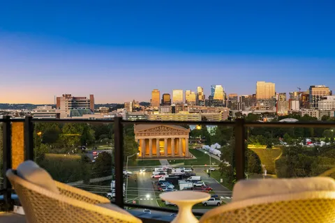 $2,643,000 | 321 31st Avenue North, Unit D3 (A)(2), Nashville, TN 37203