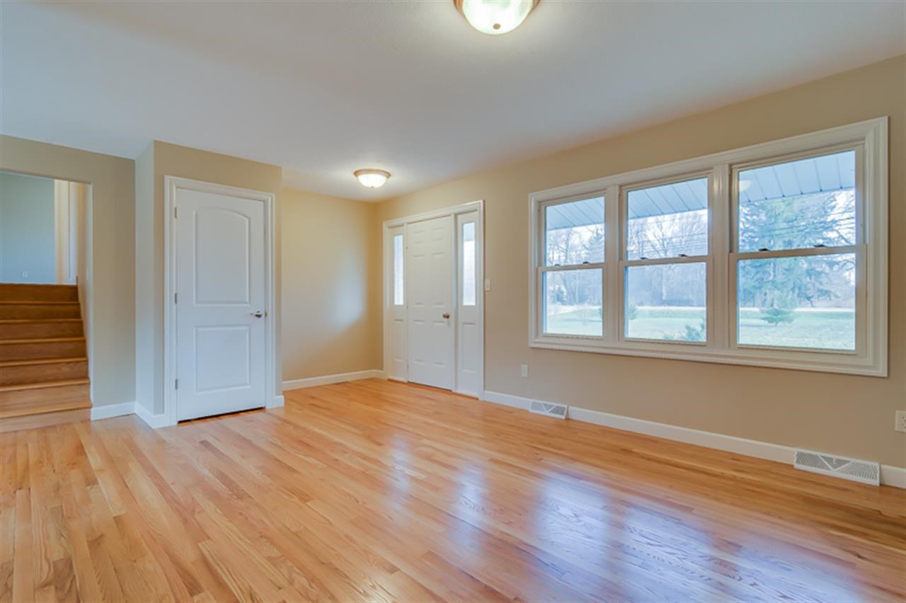 11942 Adams Road Granger, IN 46530 - Photo 5 of 26
