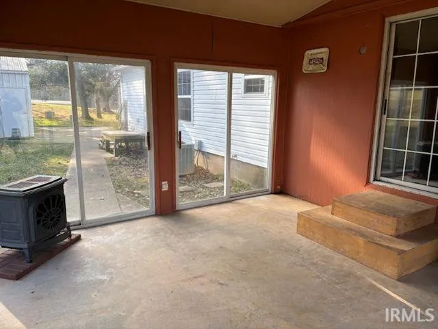 $195,000 | 1497 South State Road 161, Rockport, IN 47635