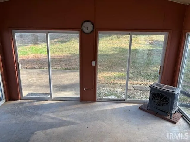 $195,000 | 1497 South State Road 161, Rockport, IN 47635