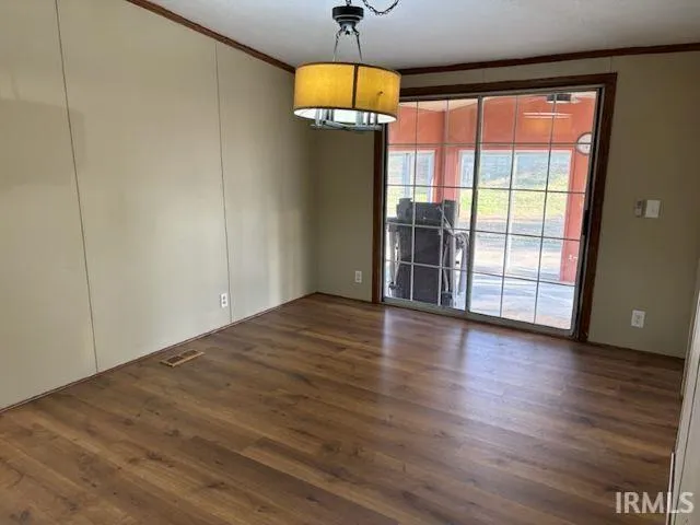 $195,000 | 1497 South State Road 161, Rockport, IN 47635