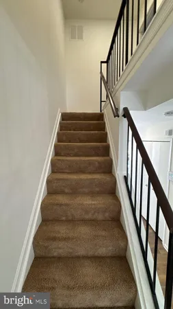 $2,350 | 3837 Lansdale Court, Unit 83, Burtonsville, MD 20866