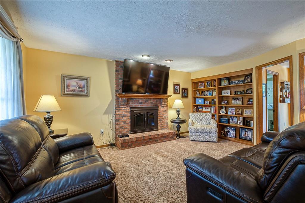 10116 Deer View Point Road Wexford, PA 15090 - Photo 11 of 25 Gallery Image 11
