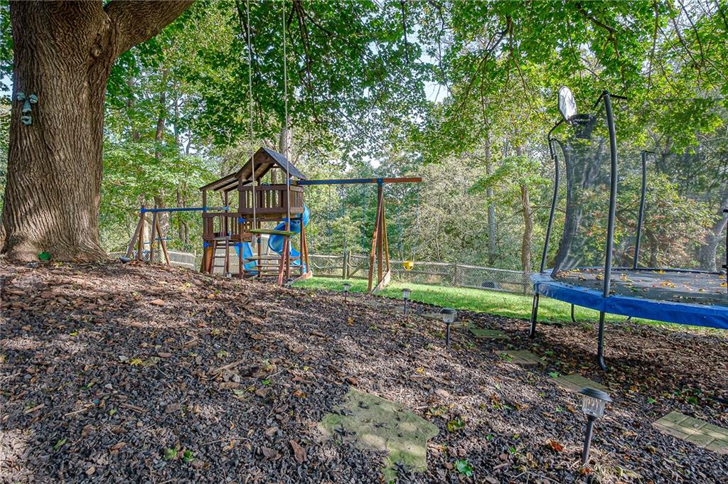 10116 Deer View Point Road Wexford, PA 15090 - Photo 22 of 25 Gallery Image 22