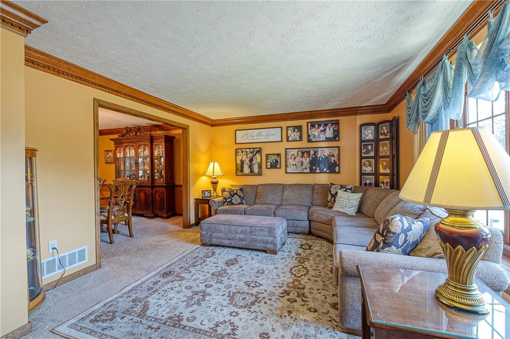 10116 Deer View Point Road Wexford, PA 15090 - Photo 5 of 25 Gallery Image 5