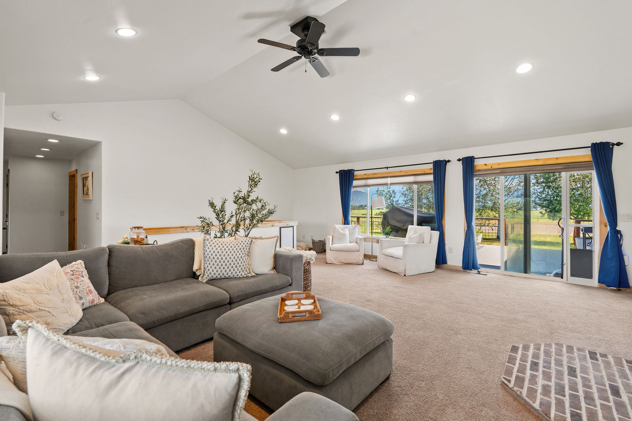 301 Farm Road Kalispell, MT 59901 - Photo 7 of 75 Gallery Image 7
