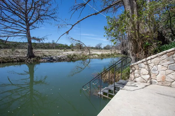 $1,275,000 | 475 River Bend Road West, Hunt, TX 78024
