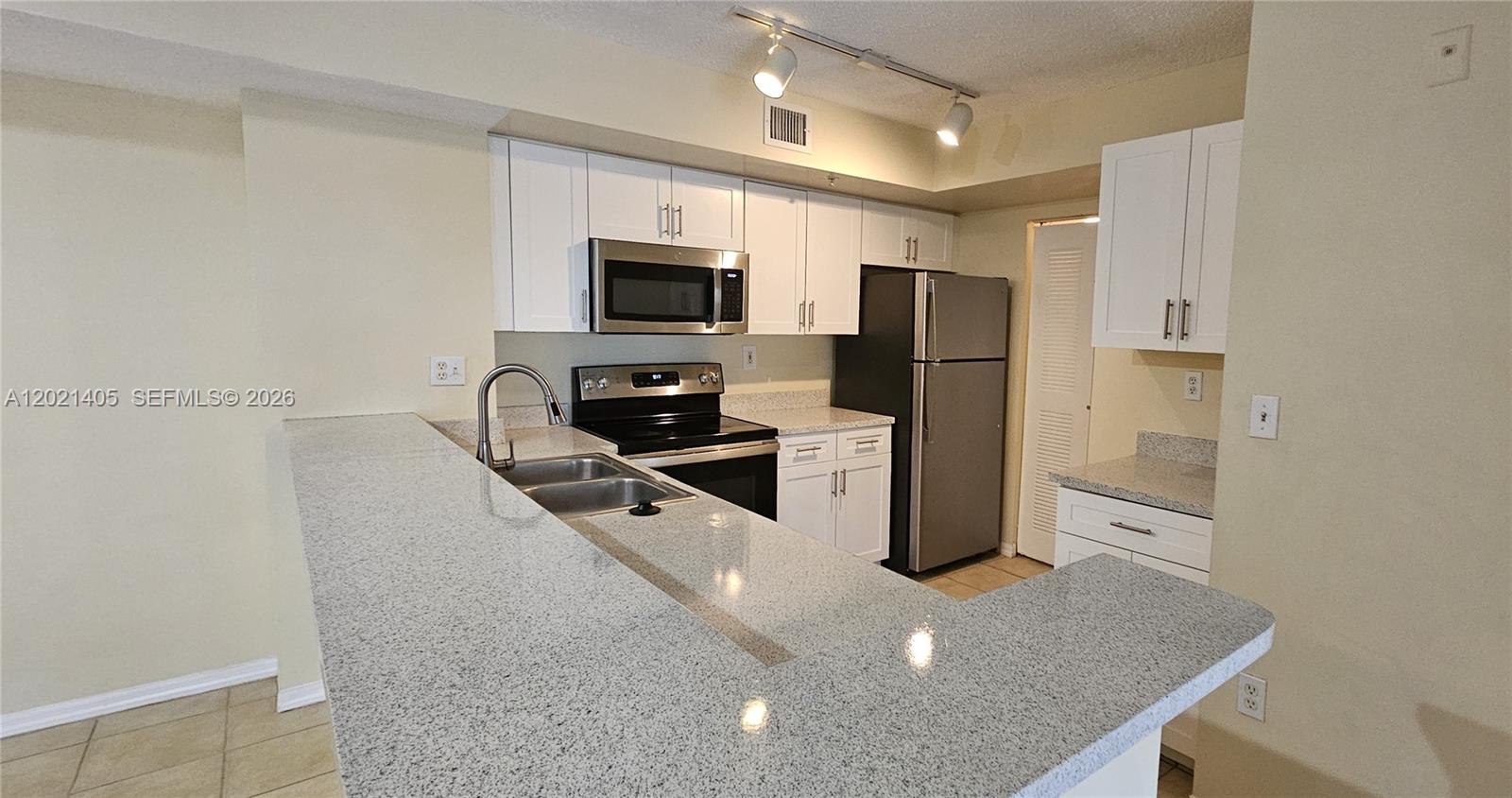3870 Lyons Road, Unit 2098 Coconut Creek, FL 33073 - Photo 11 of 31