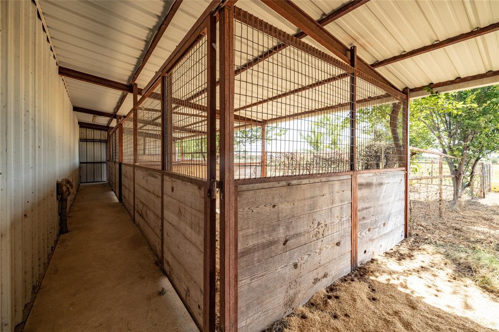 207 Lazy B Lane Springtown, TX 76082 - Photo 35 of 39 View of stable