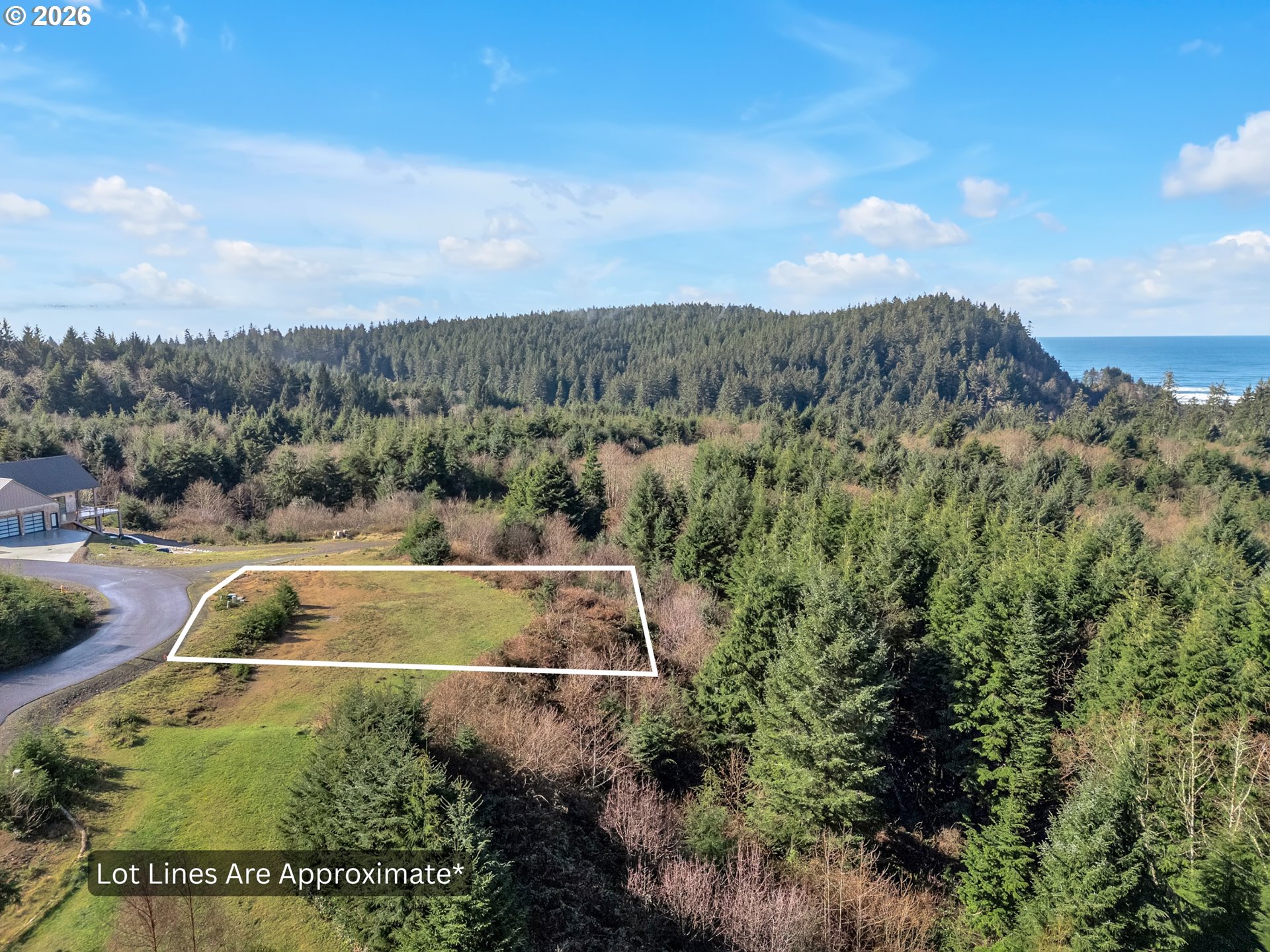 3038 Ocean View Court Ilwaco, WA 98624 - Photo 7 of 16 a view of outdoor space and city view