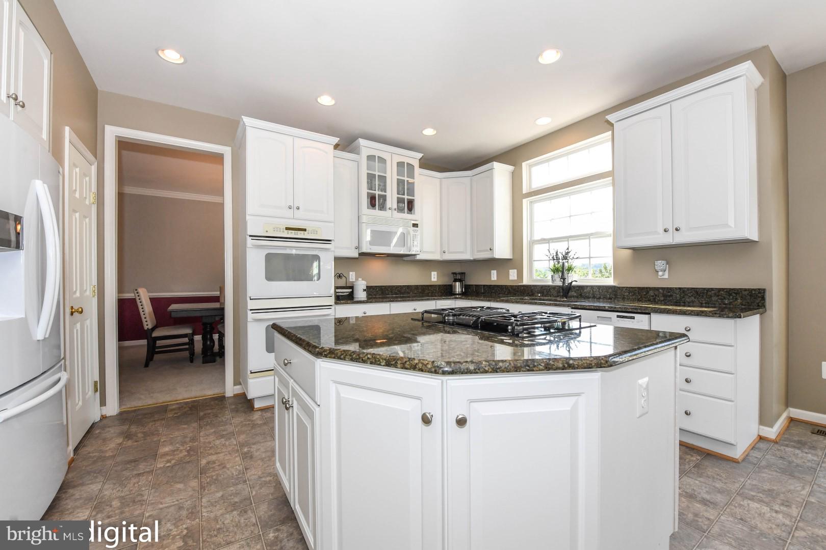 11026 Country Club Road New Market, MD 21774 - Photo 4 of 30 Kitchen w granite and large island