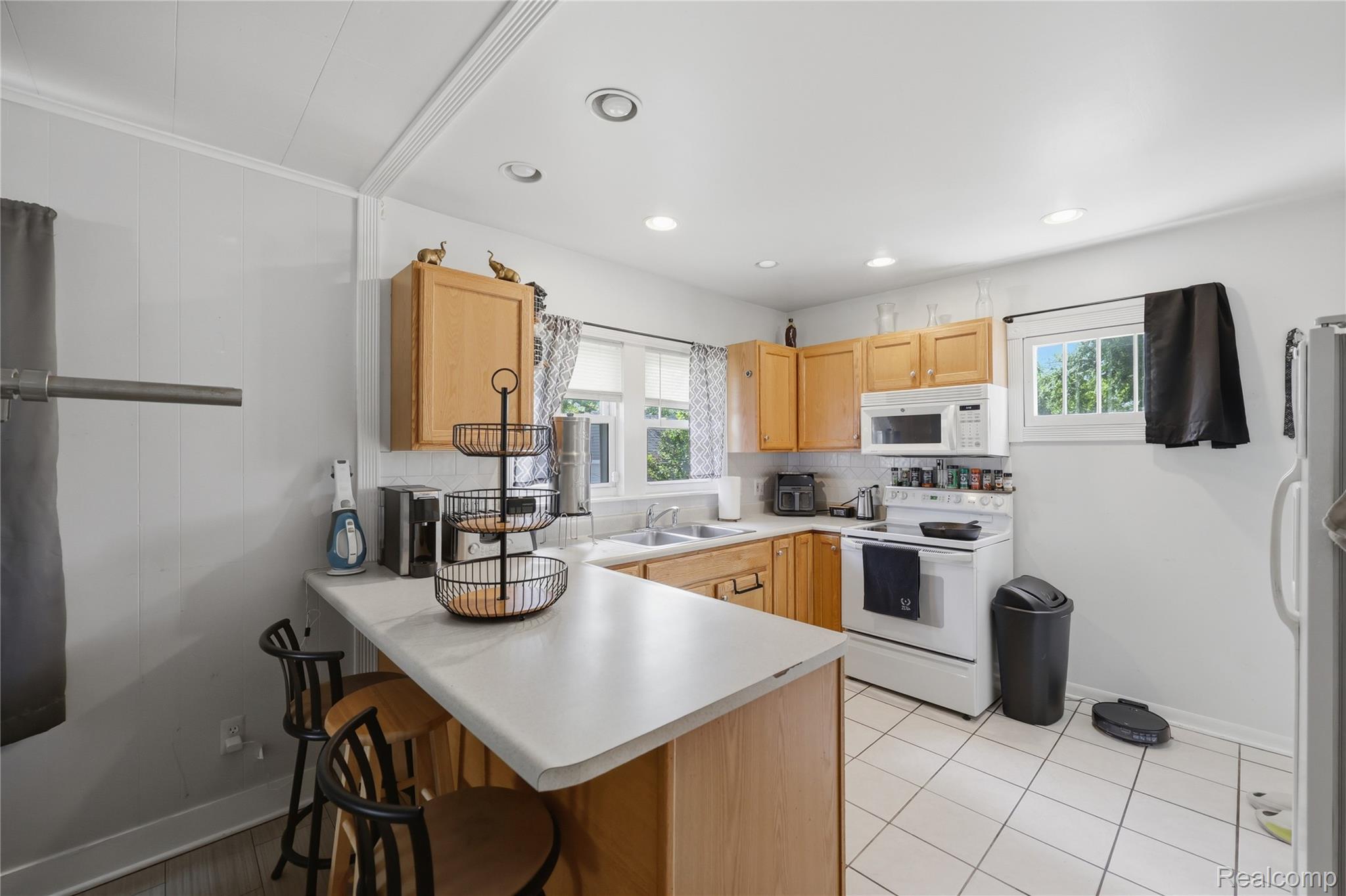 1630 Gordon Street Port Huron, MI 48060 - Photo 11 of 25 gordon-11.jpg