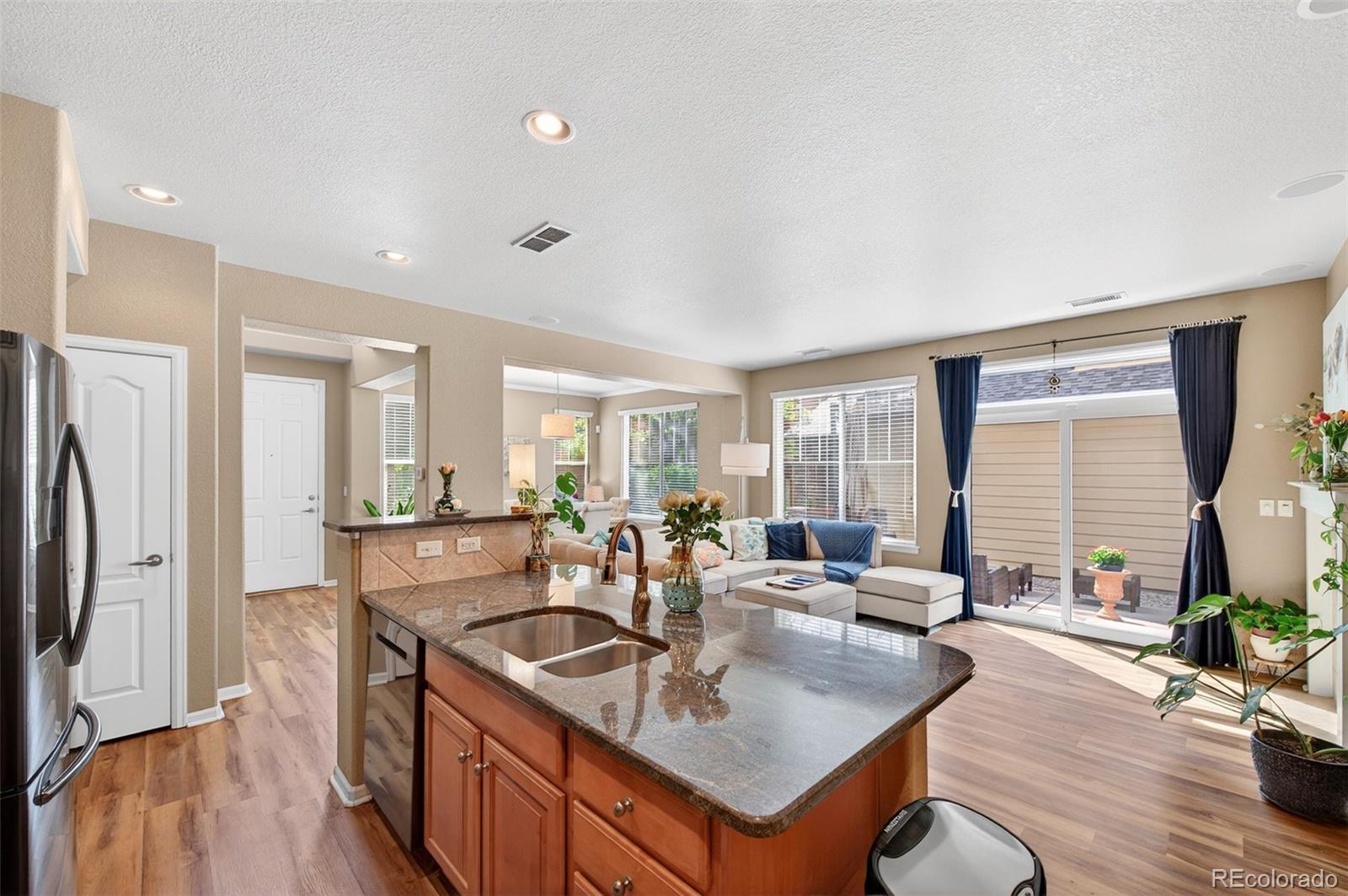 10648 Ashfield Street Highlands Ranch, CO 80126 - Photo 18 of 50 Gallery Image 18
