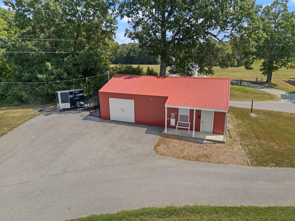 891 Jerry Arnold Road Manitou, KY 42436 - Photo 12 of 90 Gallery Image 12