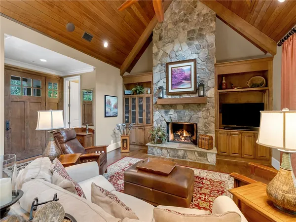$1,575,000 | 113 Bell Flower Drive, Sunset, SC 29685