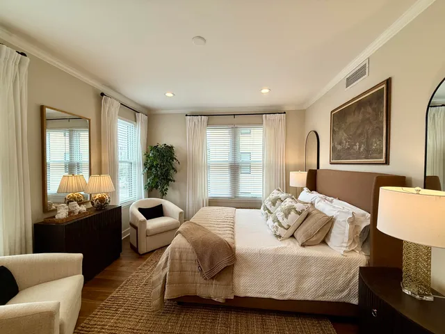 $5,250 | 33 Calhoun Street, Unit 225, Charleston, SC 29401