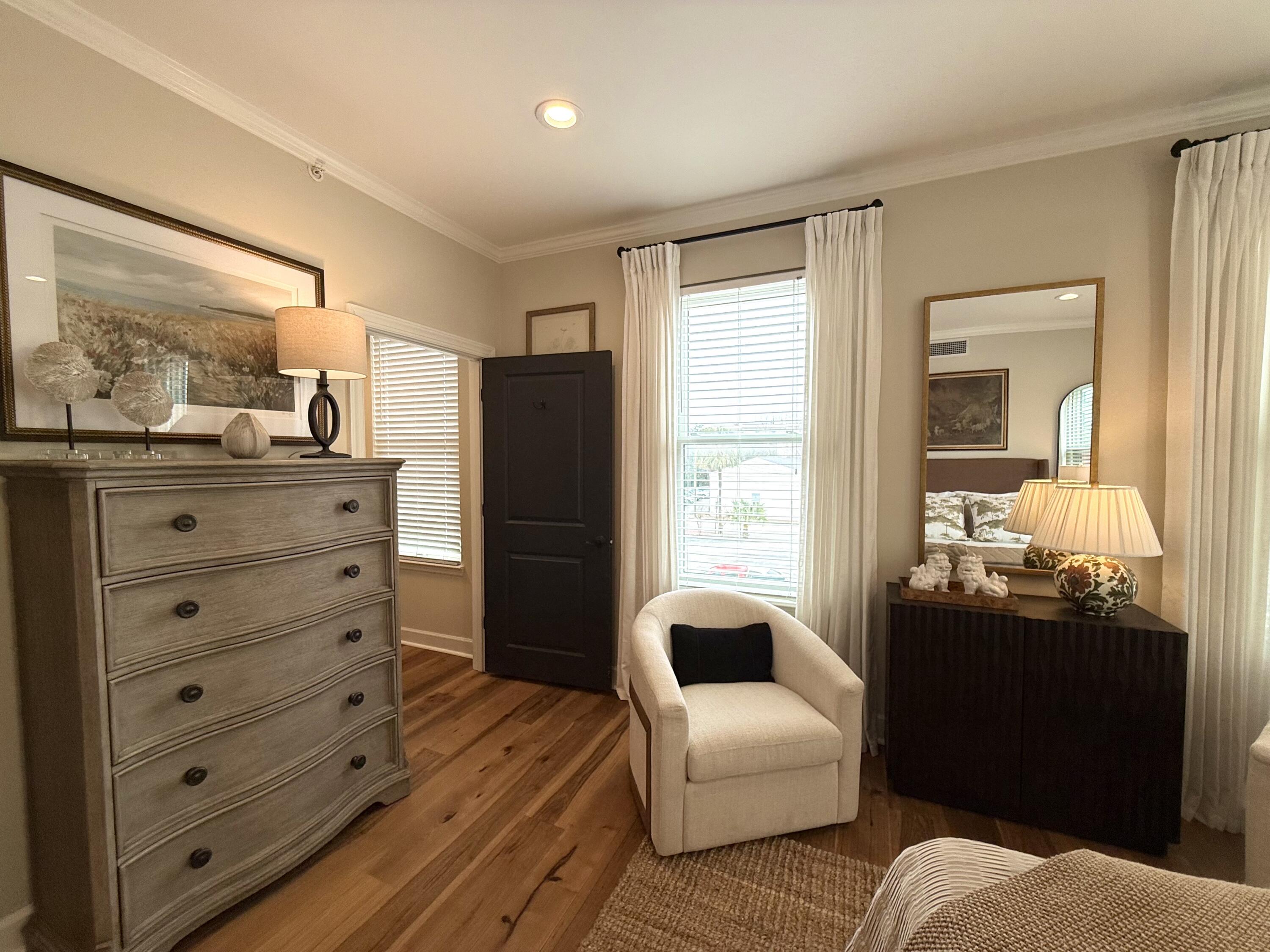 33 Calhoun Street, Unit 225 Charleston, SC 29401 - Photo 14 of 36 IMG_3074