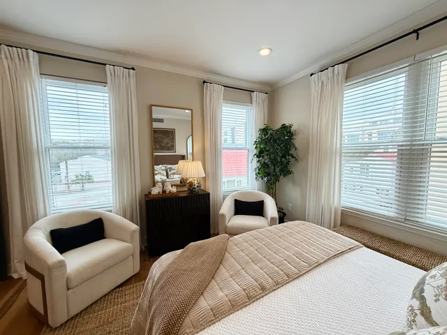 $5,250 | 33 Calhoun Street, Unit 225, Charleston, SC 29401