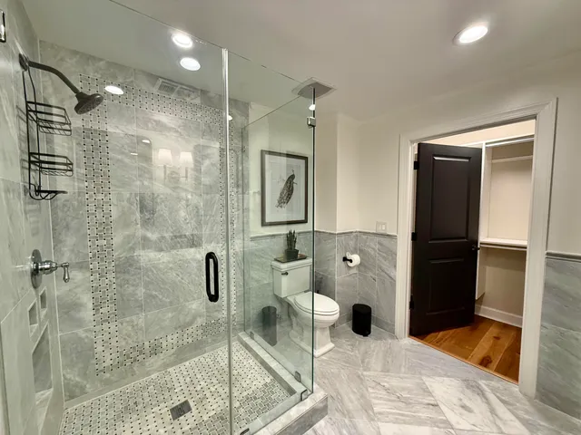 $5,250 | 33 Calhoun Street, Unit 225, Charleston, SC 29401