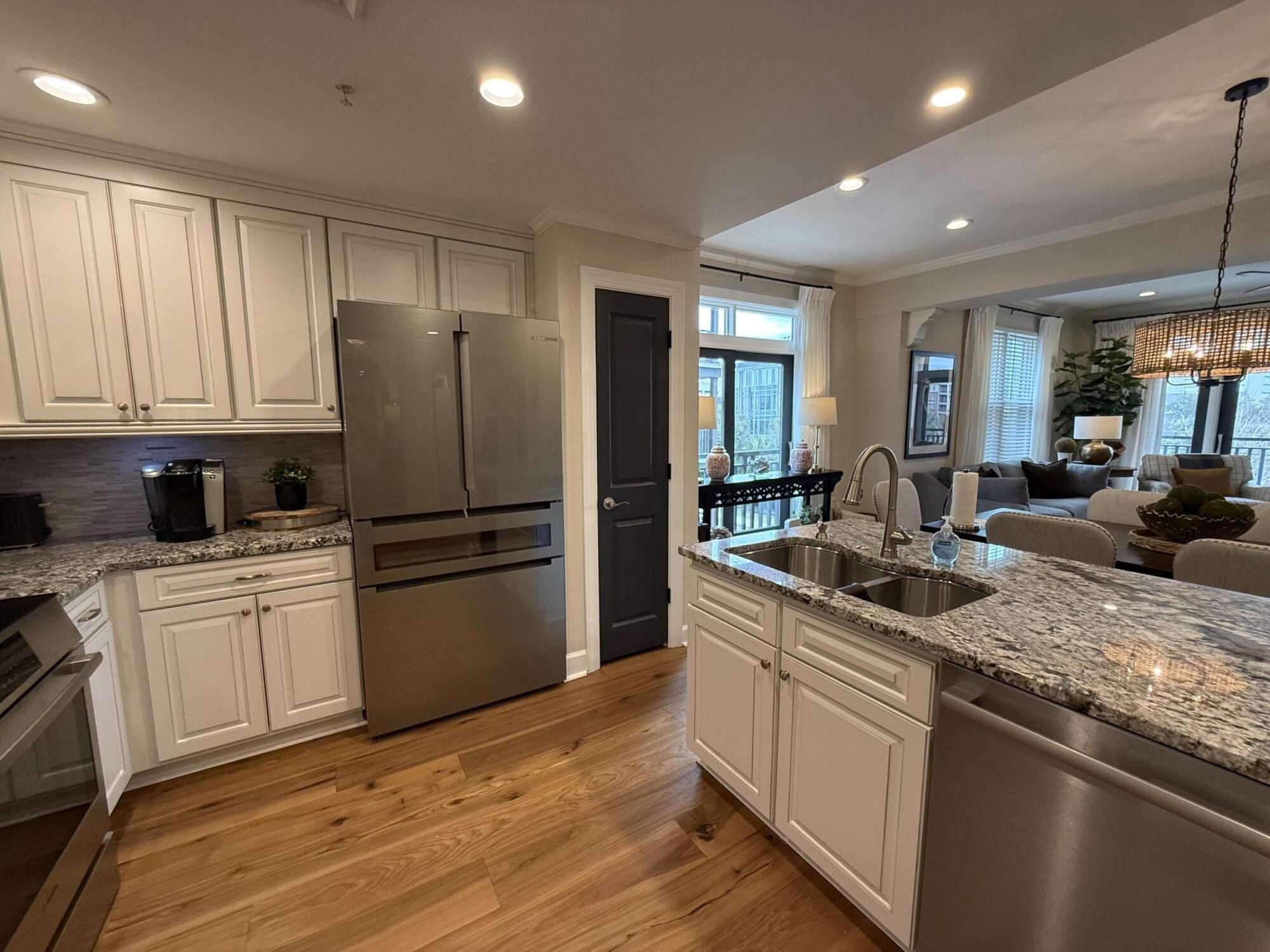 33 Calhoun Street, Unit 225 Charleston, SC 29401 - Photo 10 of 36 IMG_3030