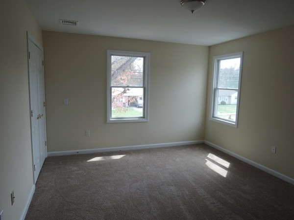 1187 Allen Street Springfield, MA 01118 - Photo 12 of 22 Gallery Image 12