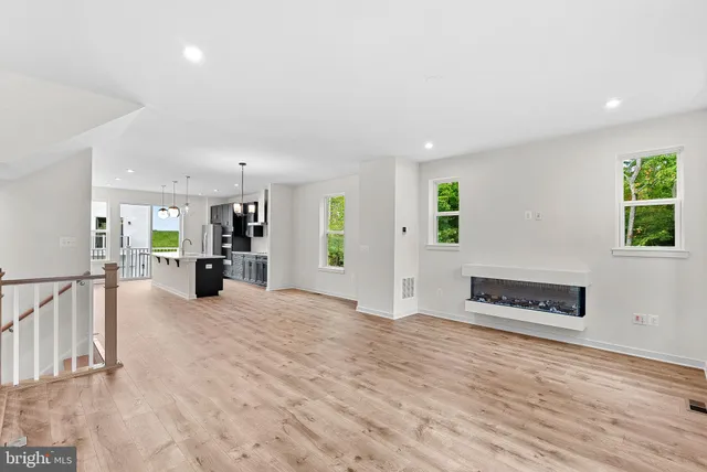 $597,999 | 17960 Alicia Avenue, Unit 1, Dumfries, VA 22026