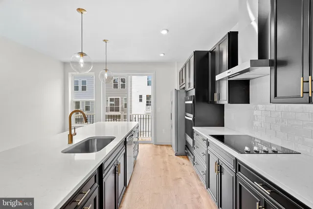 $597,999 | 17960 Alicia Avenue, Unit 1, Dumfries, VA 22026