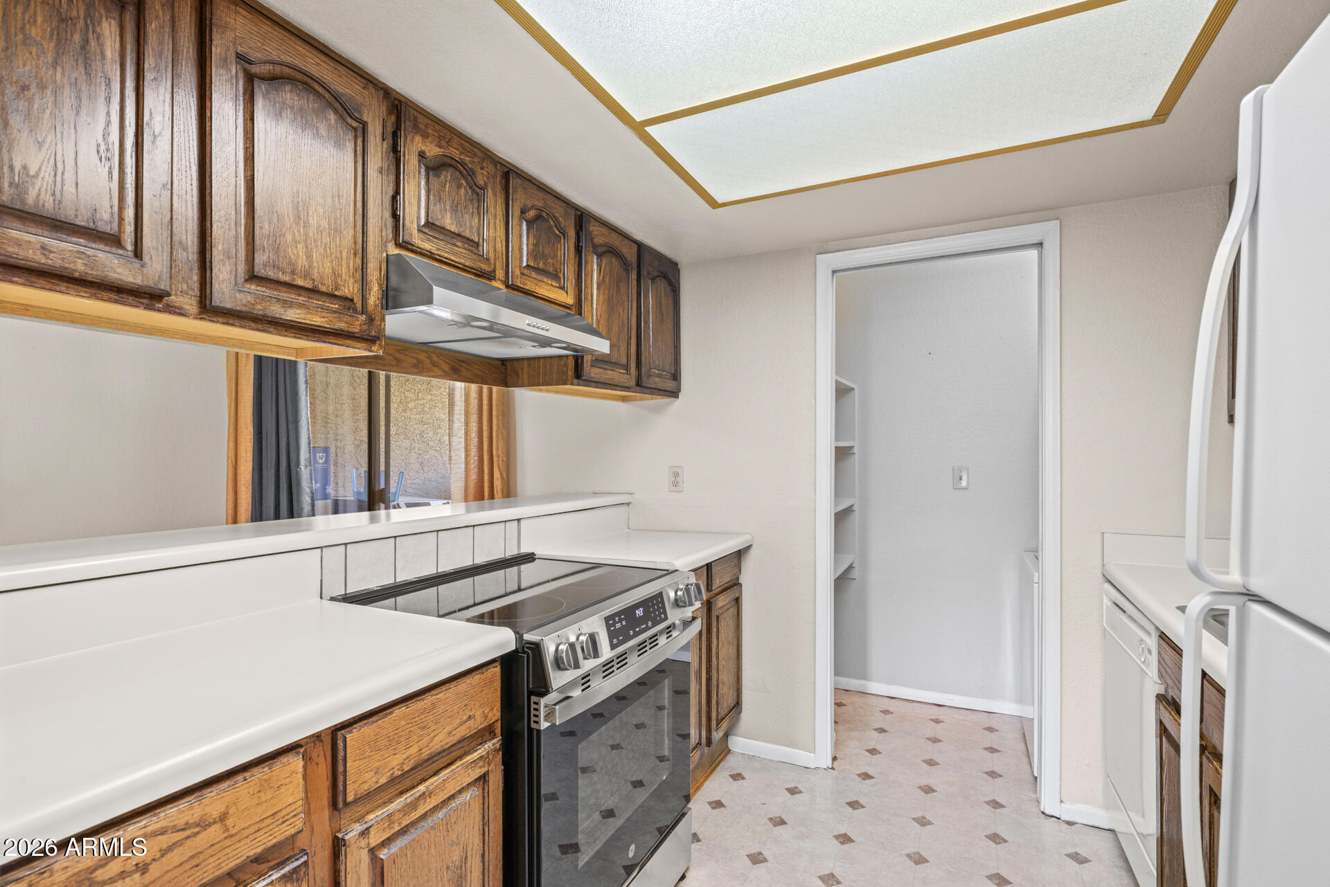 1402 East Guadalupe Road, Unit 215 Tempe, AZ 85283 - Photo 6 of 24 8)KITCHEN (5)