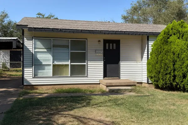 $59,900 | 2014 West 20th, Plainview, TX 79072