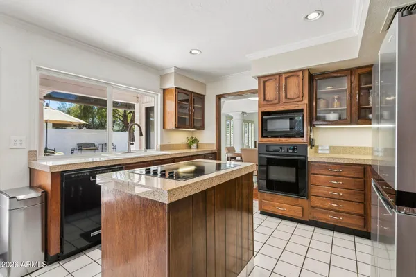 $1,300,000 | 7468 East Woodshire Cove, Scottsdale, AZ 85258