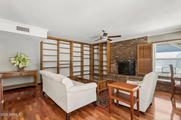 $1,300,000 | 7468 East Woodshire Cove, Scottsdale, AZ 85258