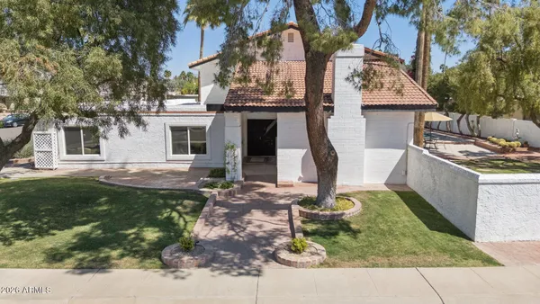 $1,300,000 | 7468 East Woodshire Cove, Scottsdale, AZ 85258