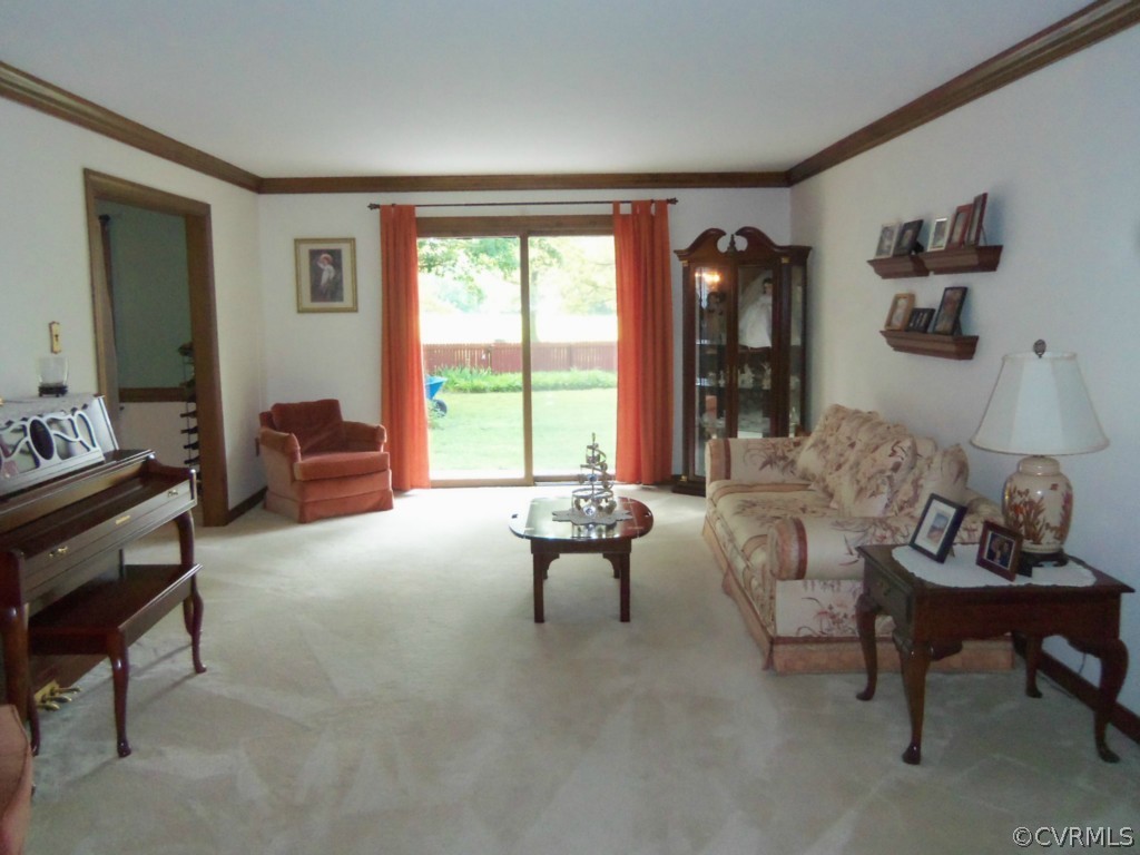 6049 Elko Road Sandston, VA 23150 - Photo 12 of 24 Gallery Image 12