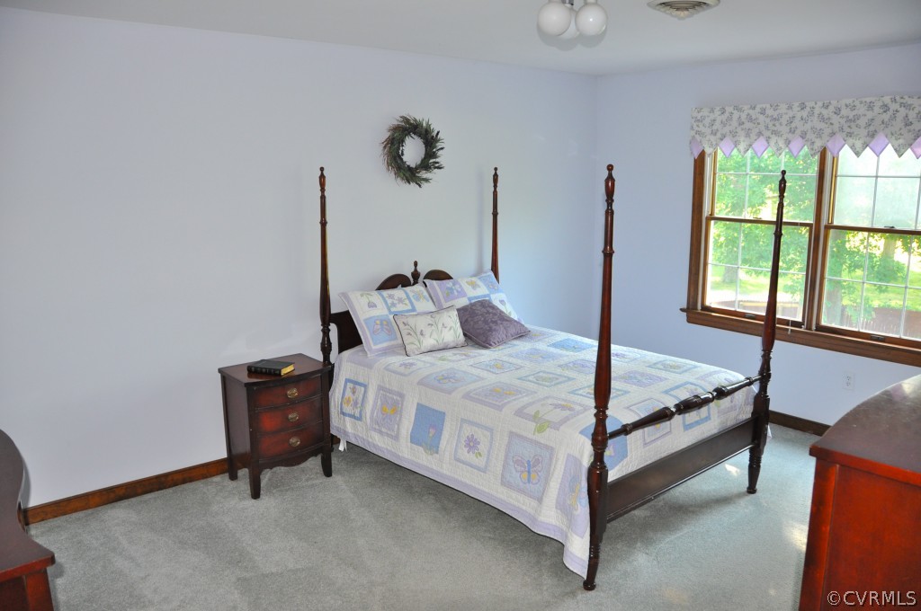6049 Elko Road Sandston, VA 23150 - Photo 17 of 24 Gallery Image 17