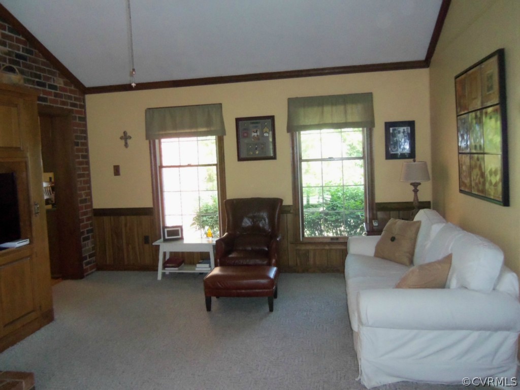 6049 Elko Road Sandston, VA 23150 - Photo 7 of 24 Gallery Image 7