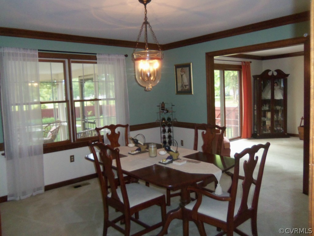 6049 Elko Road Sandston, VA 23150 - Photo 8 of 24 Gallery Image 8