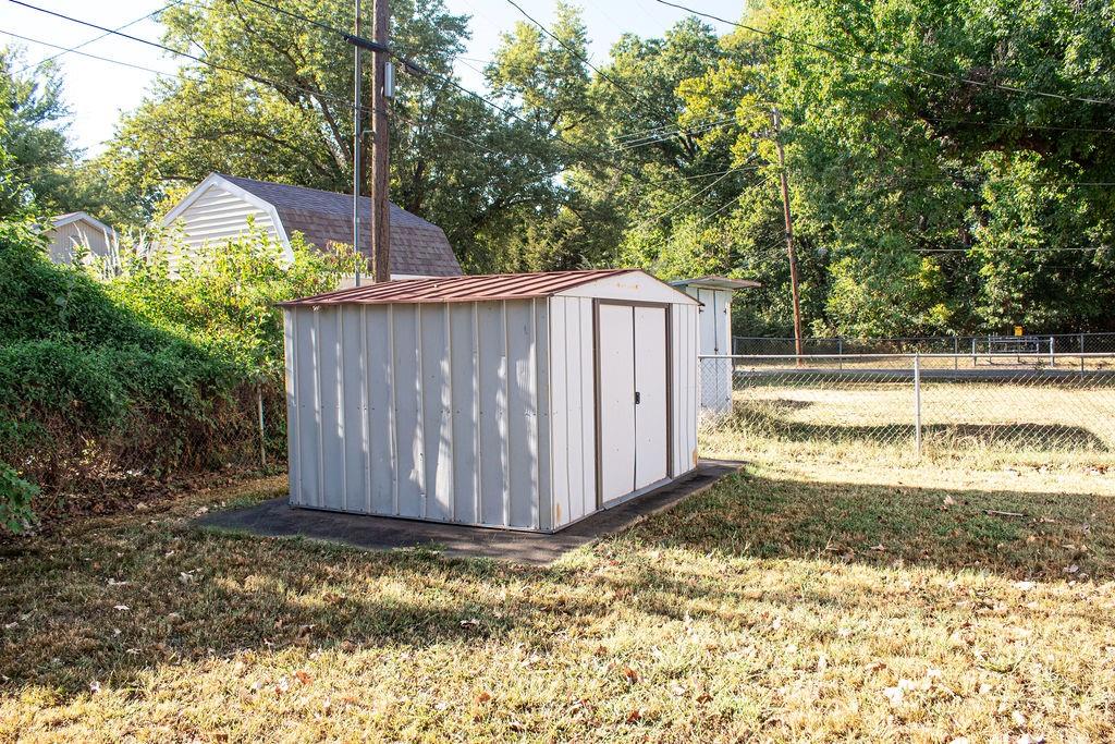 103 Warwick Road Coffeyville, KS 67337 - Photo 28 of 29 Gallery Image 28