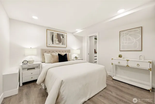 $1,340,000 | 4364 151st Avenue Southeast, Bellevue, WA 98006