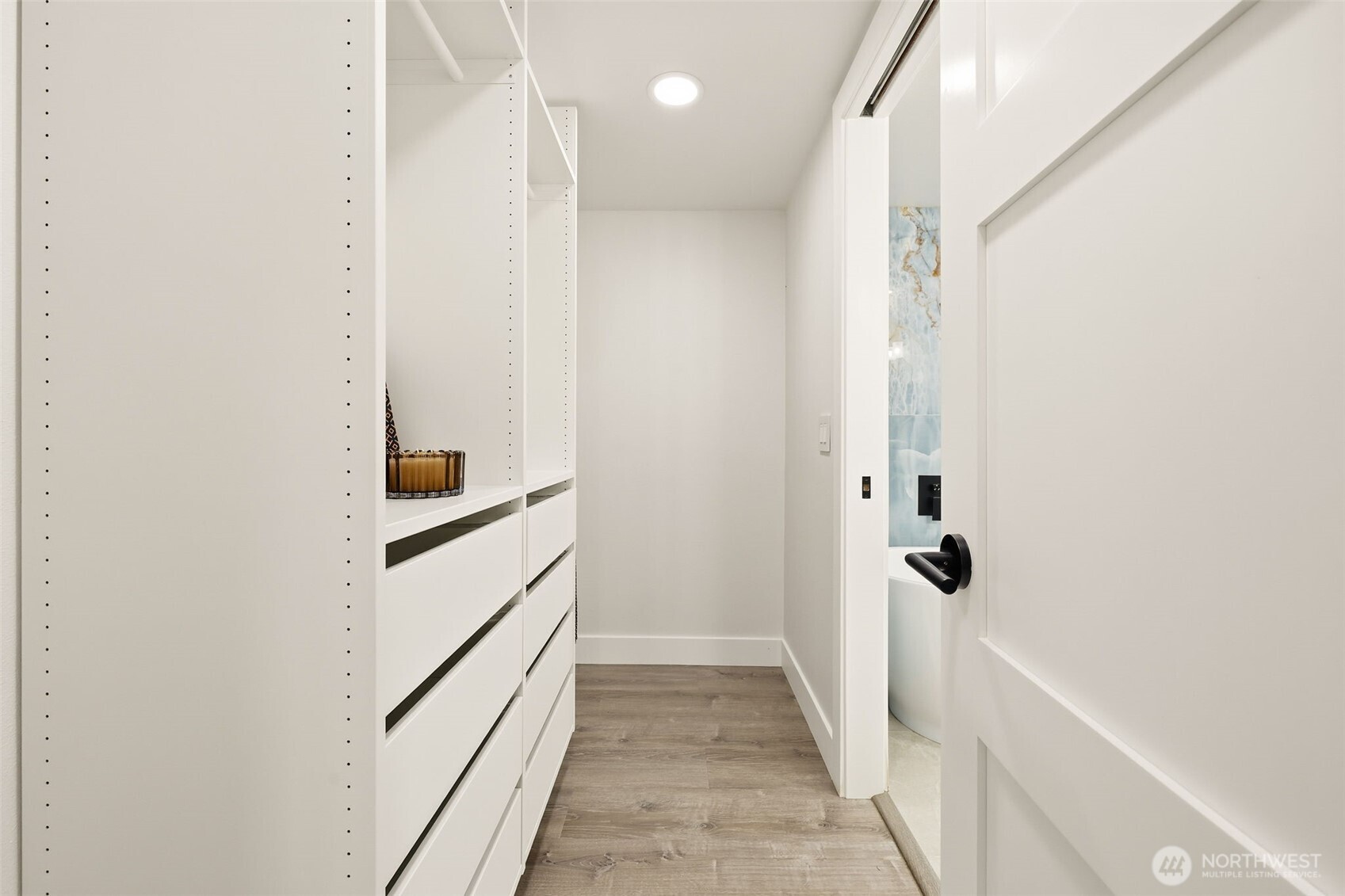 4364 151st Avenue Southeast Bellevue, WA 98006 - Photo 22 of 40