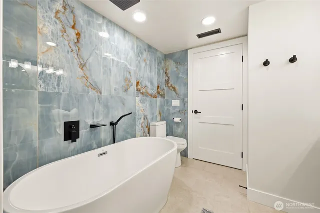 $1,340,000 | 4364 151st Avenue Southeast, Bellevue, WA 98006