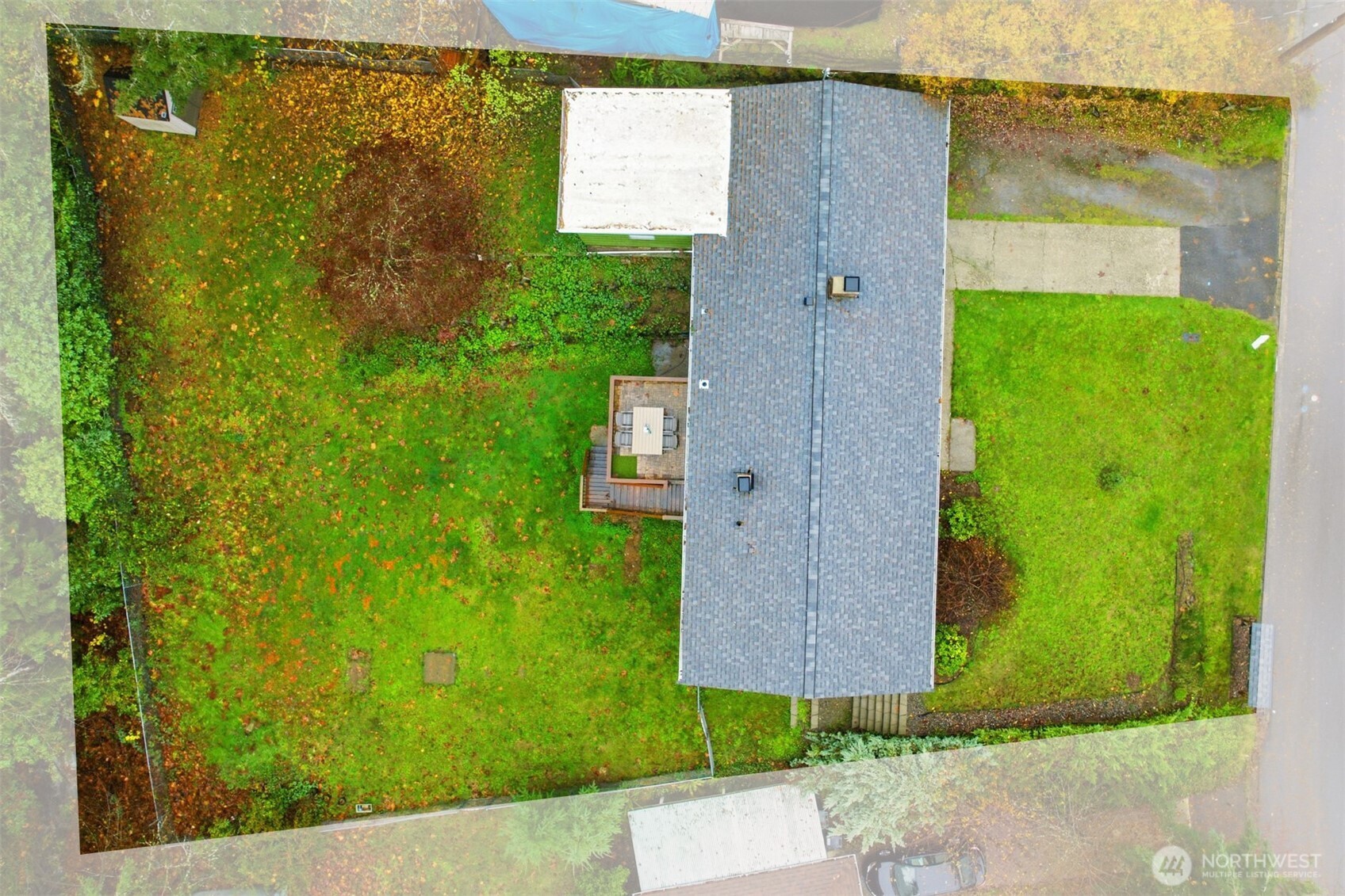 4364 151st Avenue Southeast Bellevue, WA 98006 - Photo 38 of 40