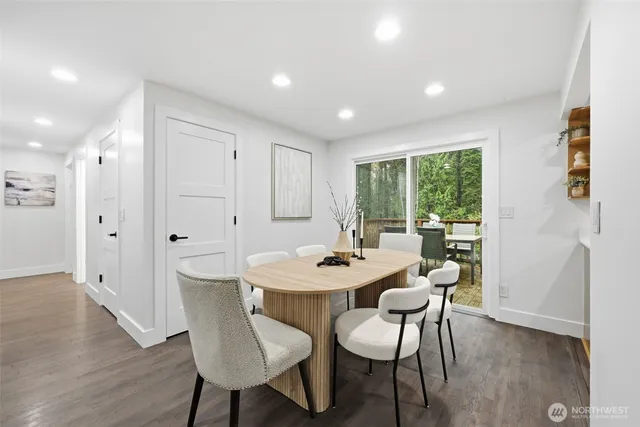 $1,340,000 | 4364 151st Avenue Southeast, Bellevue, WA 98006