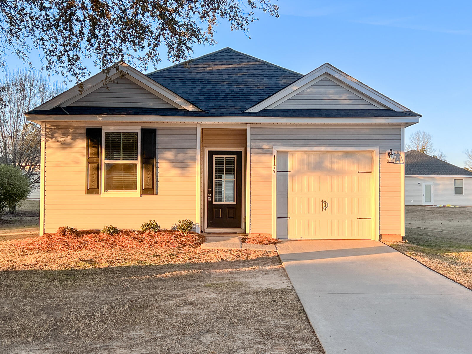 1177 Warrens Way Manning, SC 29102 - Photo 1 of 15 Front