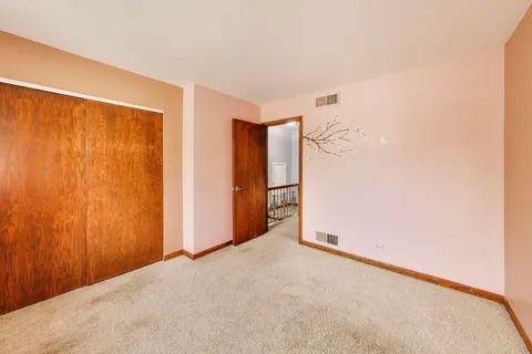 $324,900 | 4255 149th Street, Midlothian, IL 60445